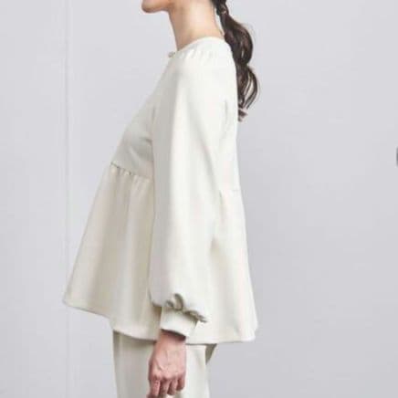 UNITED ARROWS SPONGY パールモチーフペプラムブラウス　38