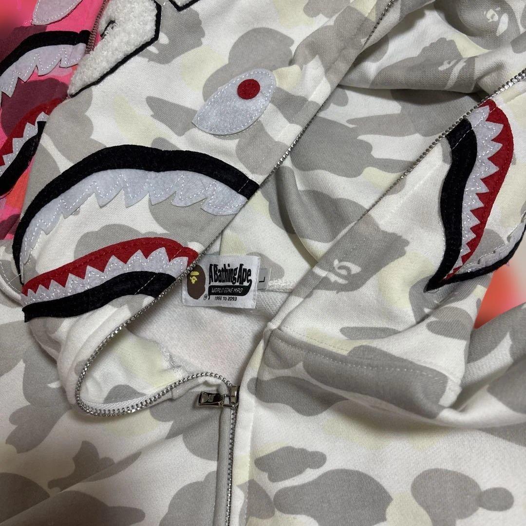 A Bathing Ape パーカー　 商品の説明よく見て下さい！！