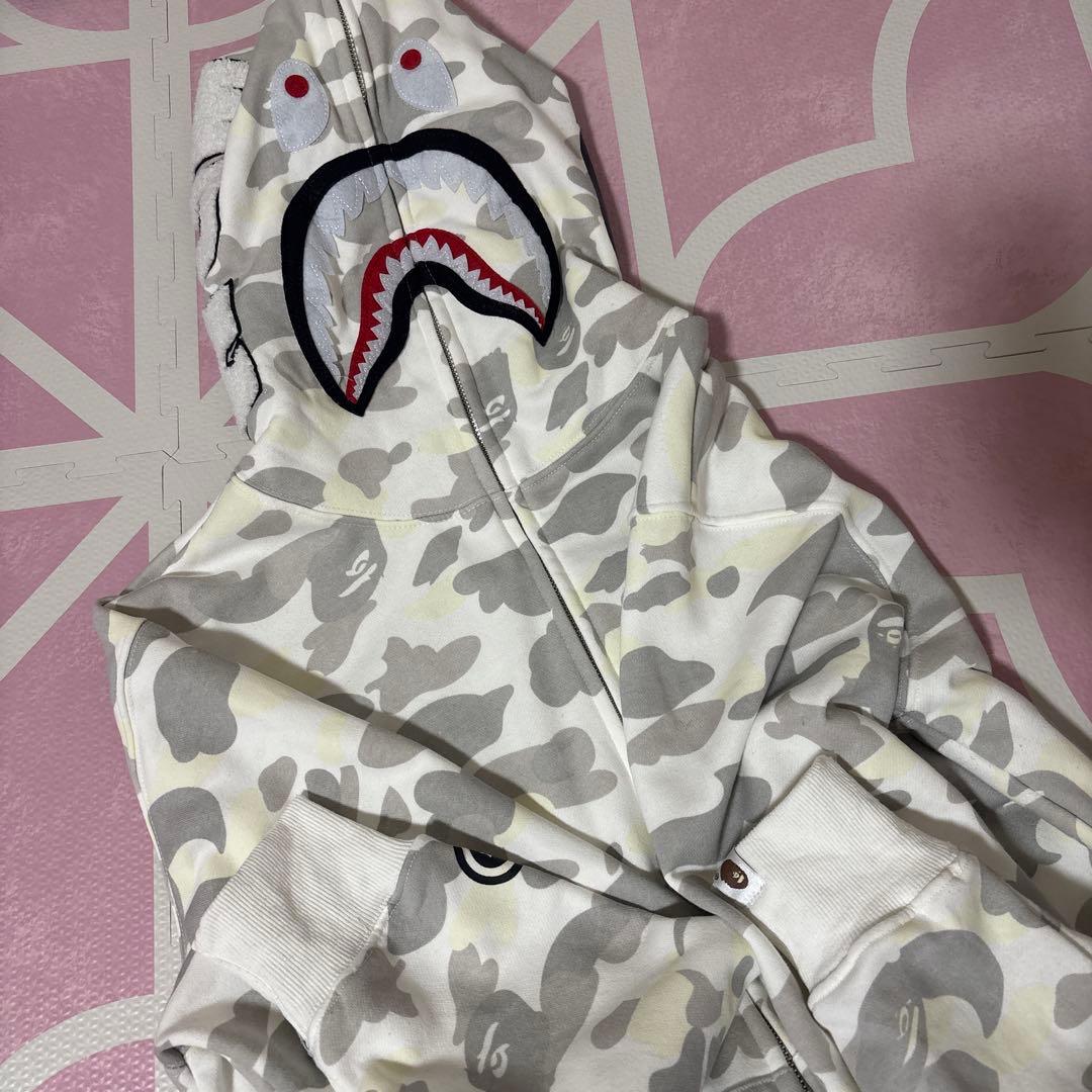 A Bathing Ape パーカー　 商品の説明よく見て下さい！！