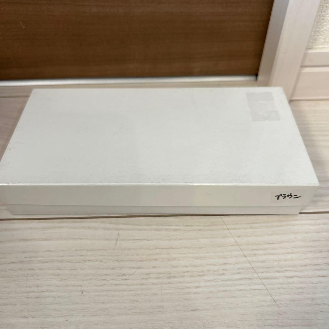 【未使用】スヌーピー 本革　長財布　型押し　ラウンドファスナー　箱入り