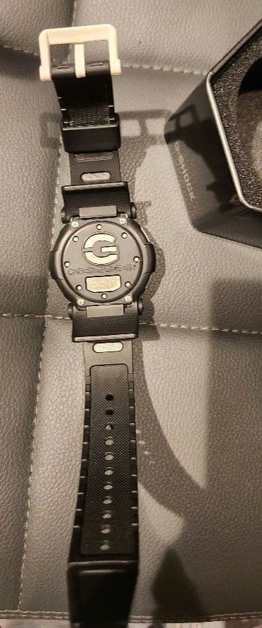 メカカカ　g-001bw-7jf G-Shock ストームツルーパー