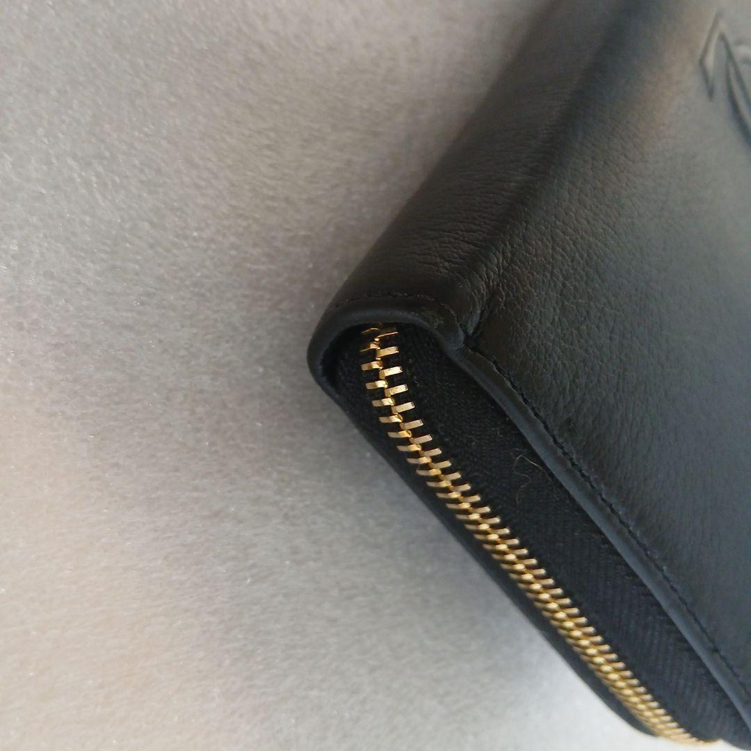 イヴ・サンローランYSL 黒 レザー 長財布 ゴールドジッパー