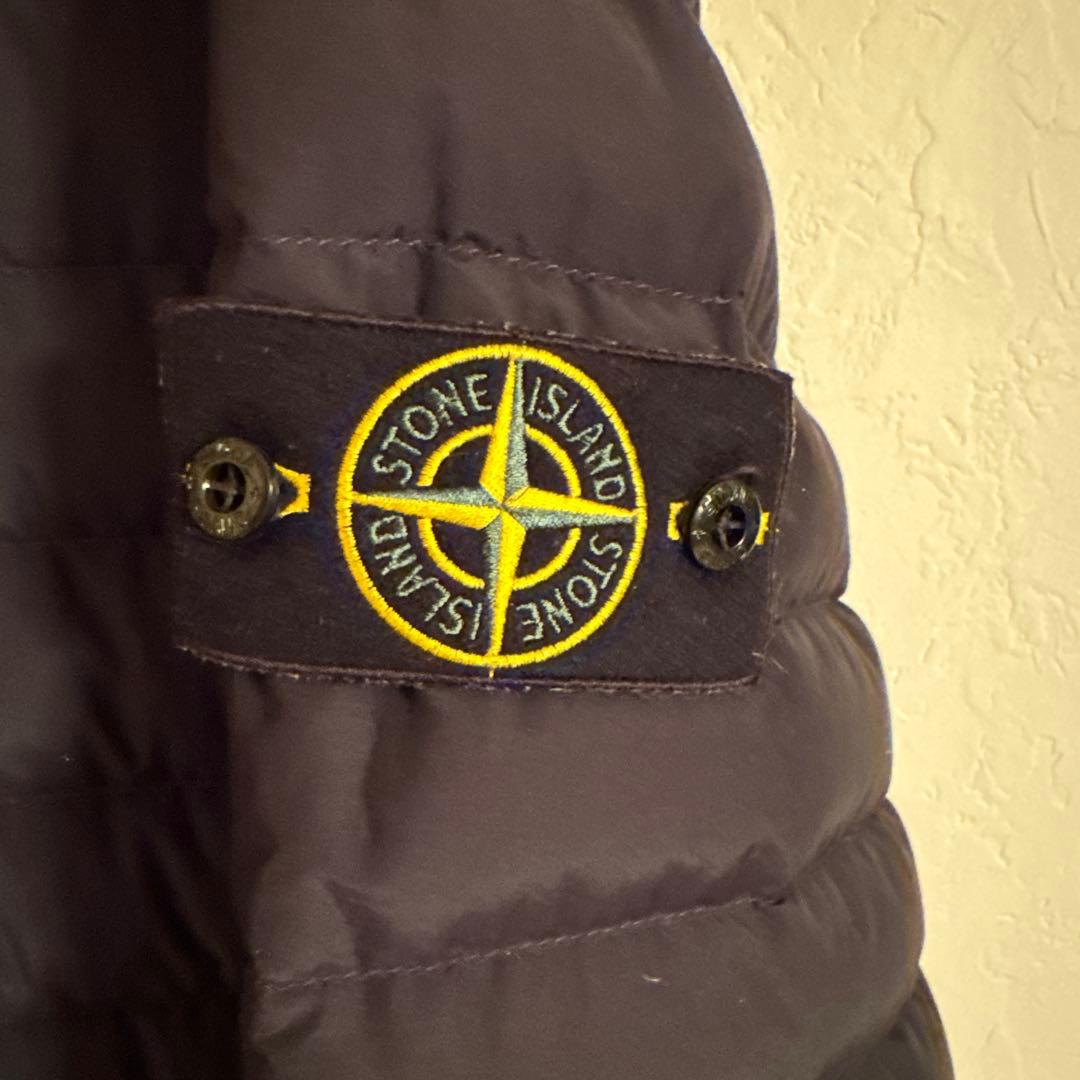 ストーンアイランド