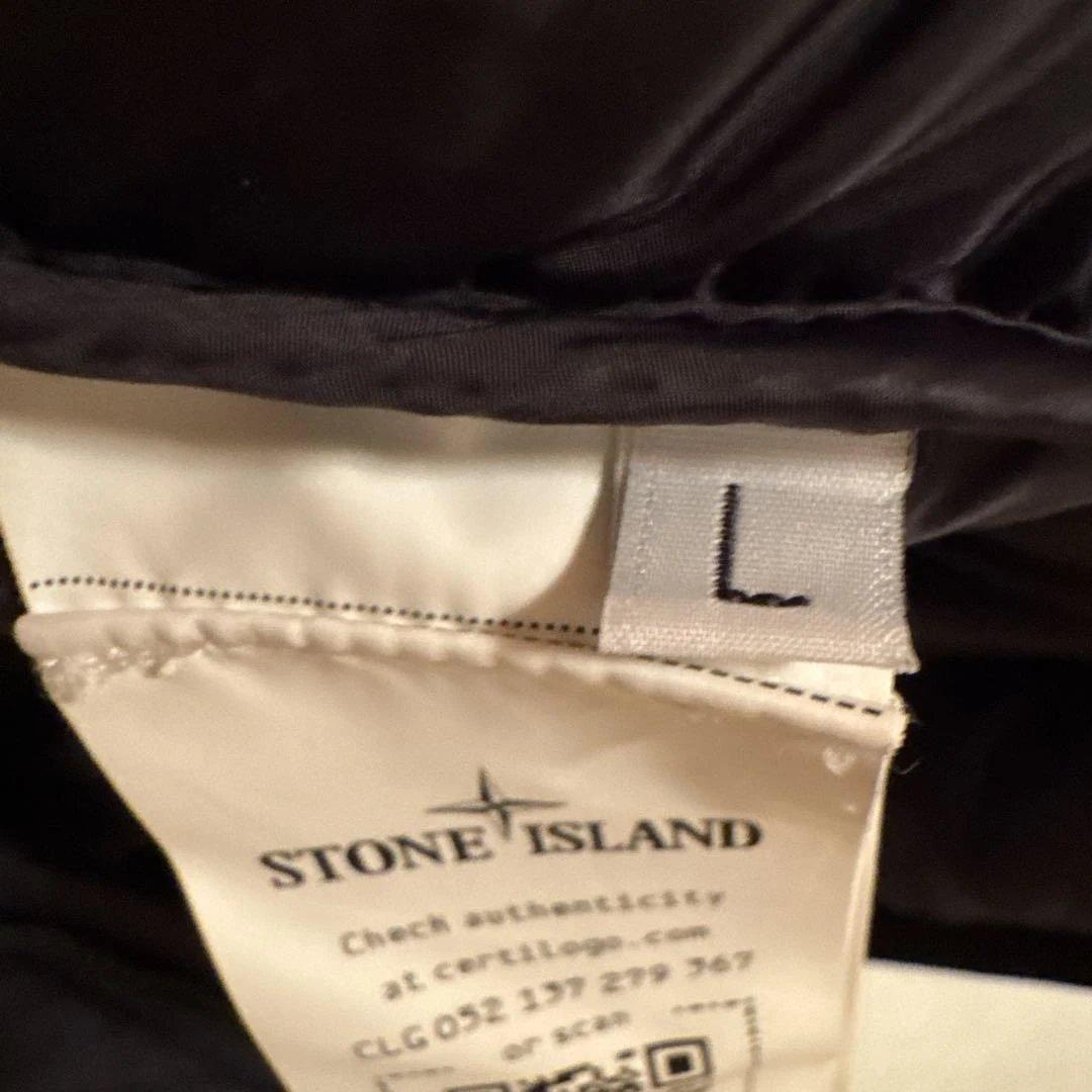 ストーンアイランド