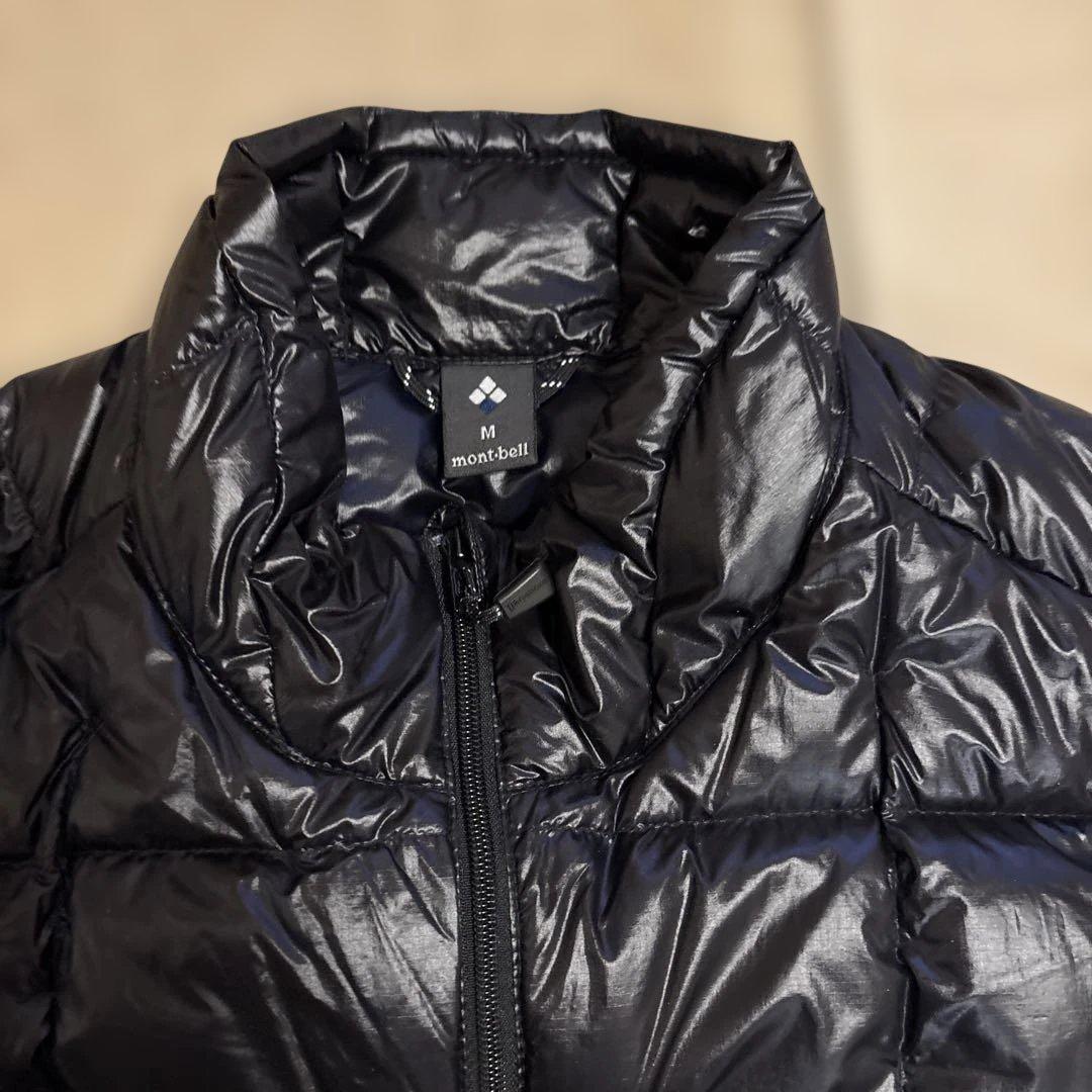 モンベスペリオダウンベスト　ブラック
