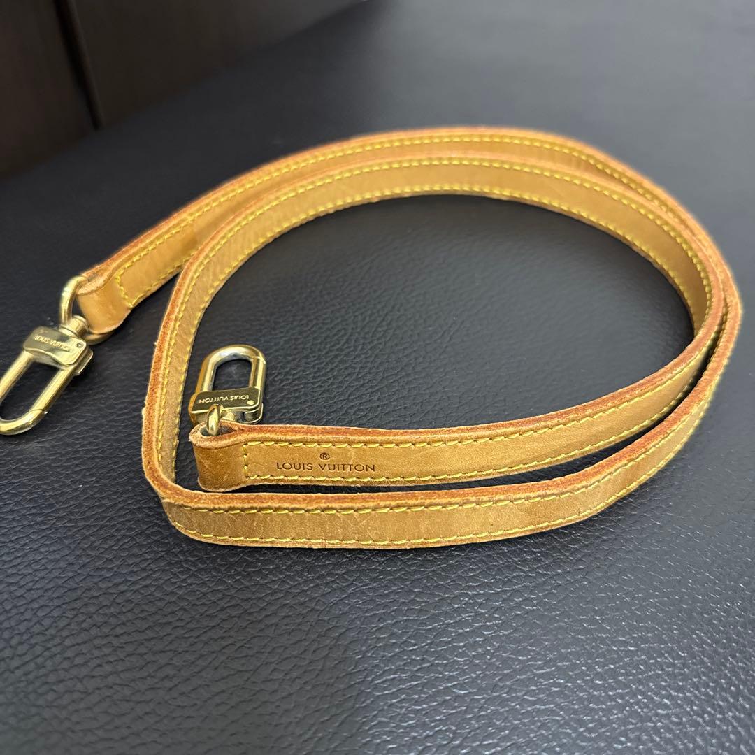 LOUIS VUITTON ヌメ革　ショルダーストラップ①