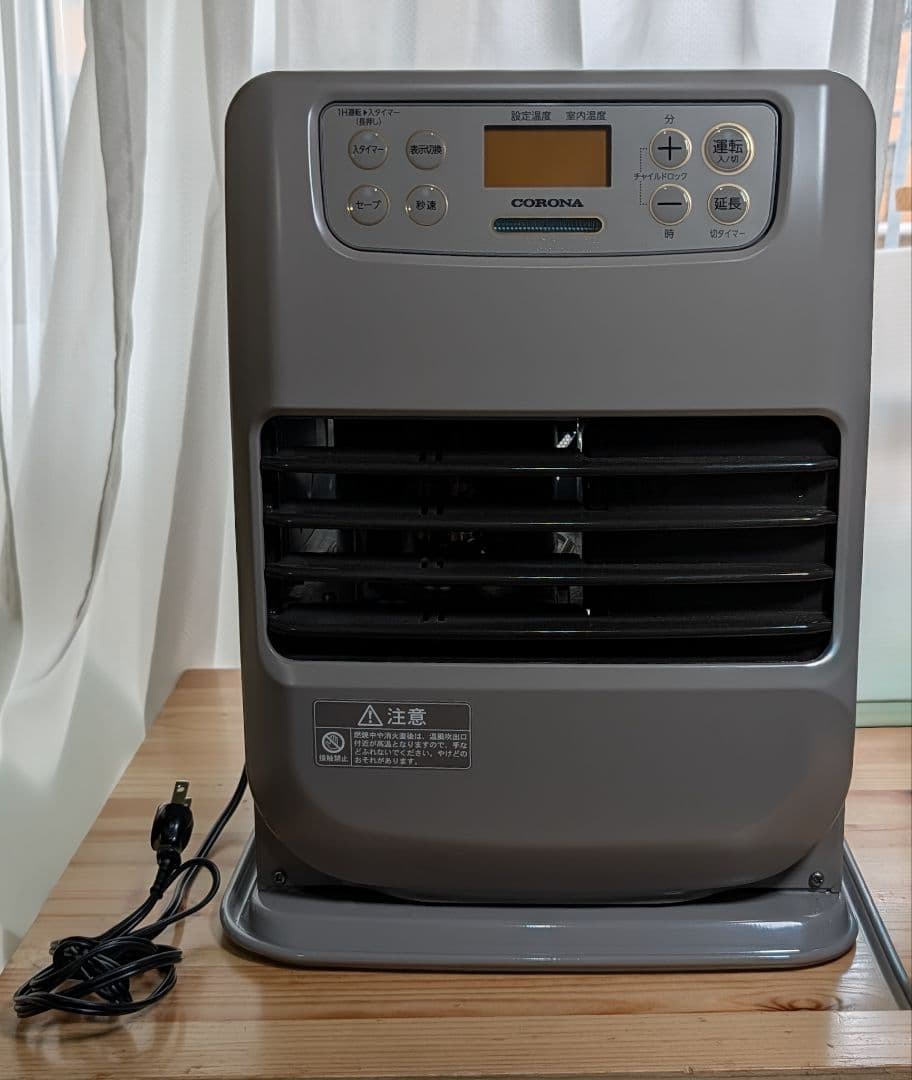 2024年製・美品・使用3回・保証付き CORONA 石油ファンヒーター