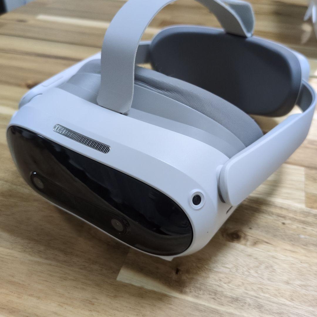 【1/5まで限定値下げ】 PICO 4 Ultra 足首+腰用トラッカー付き