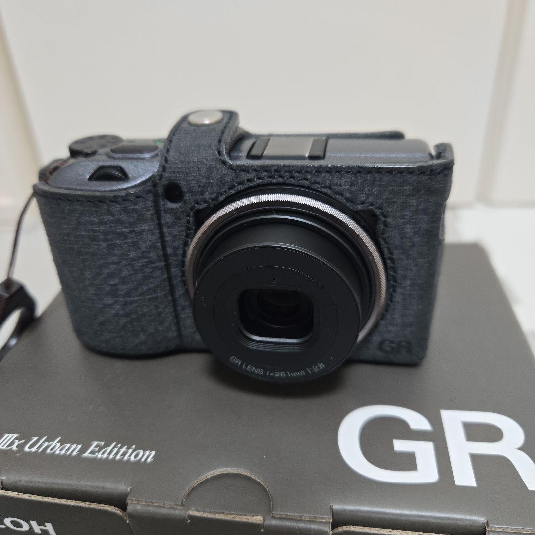 【おまけ付き】RICOH GRIIIx デジタルカメラ