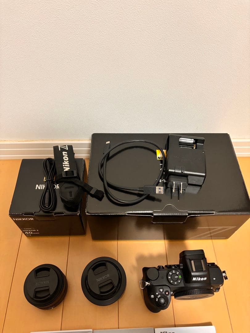 NIKON Z 5 ミラーレスカメラ 24-50 Kit + 40 mm f/2