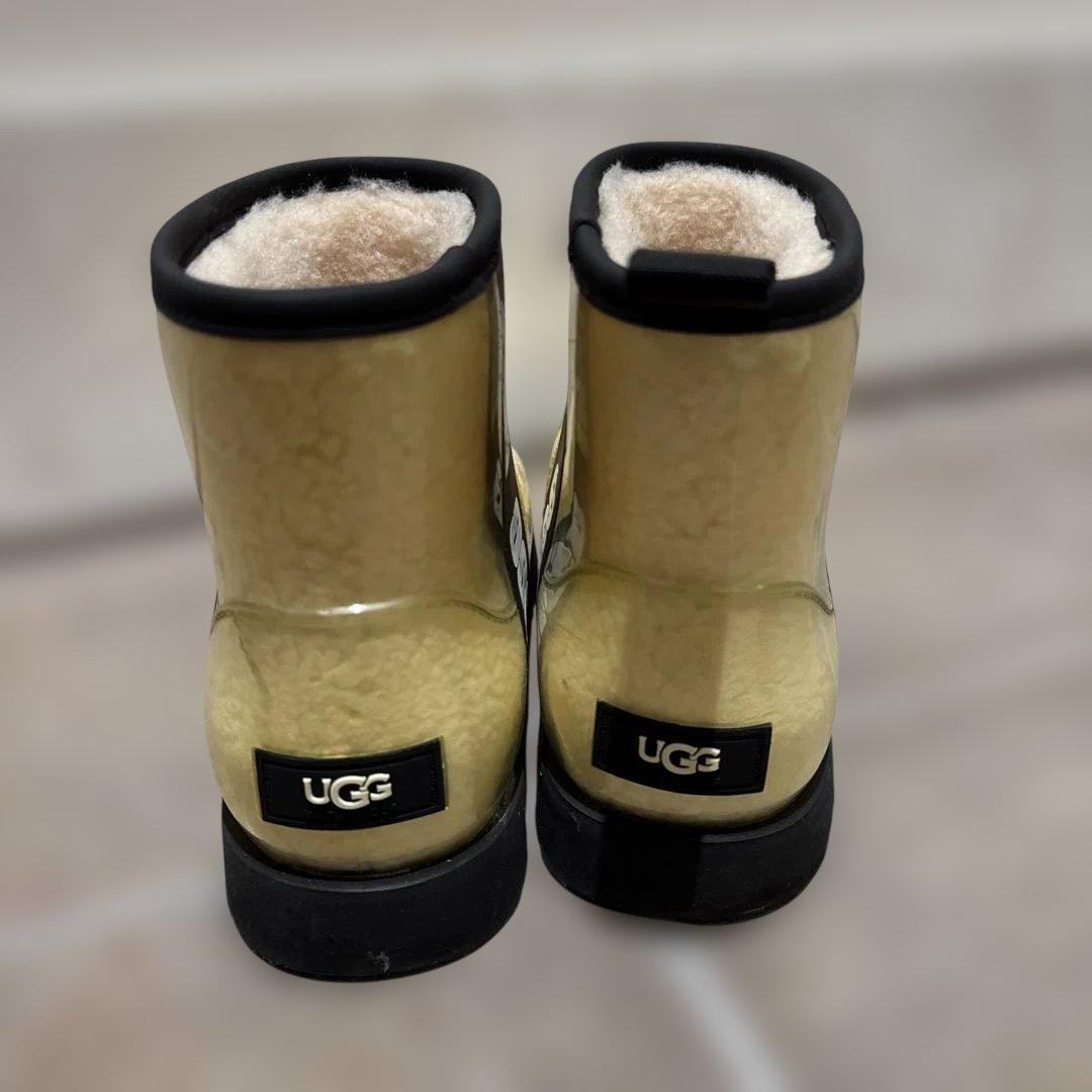 UGG イエロー ショートブーツ