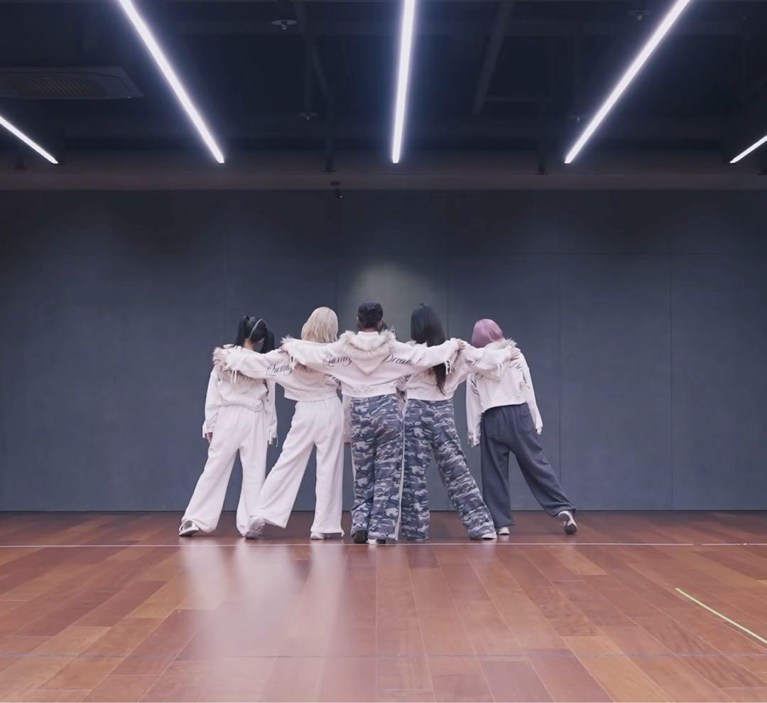 トップス 2000archives Luxury is a Dream Hoodie