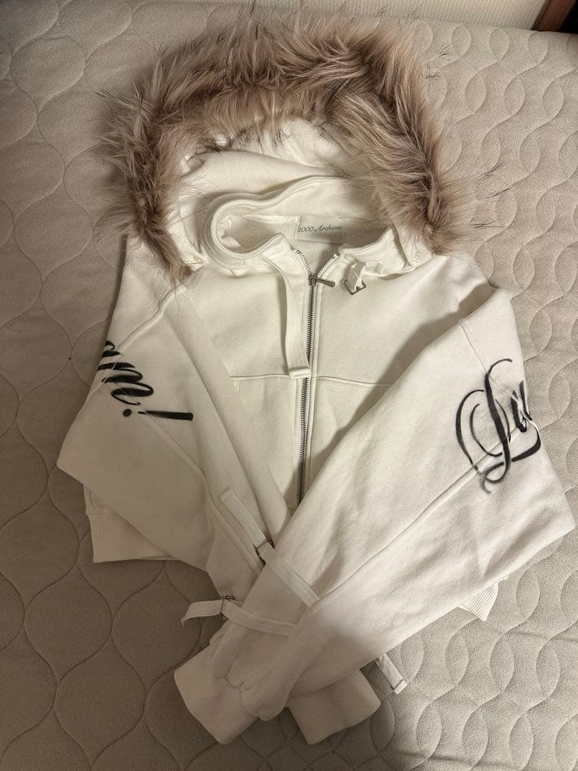 トップス 2000archives Luxury is a Dream Hoodie