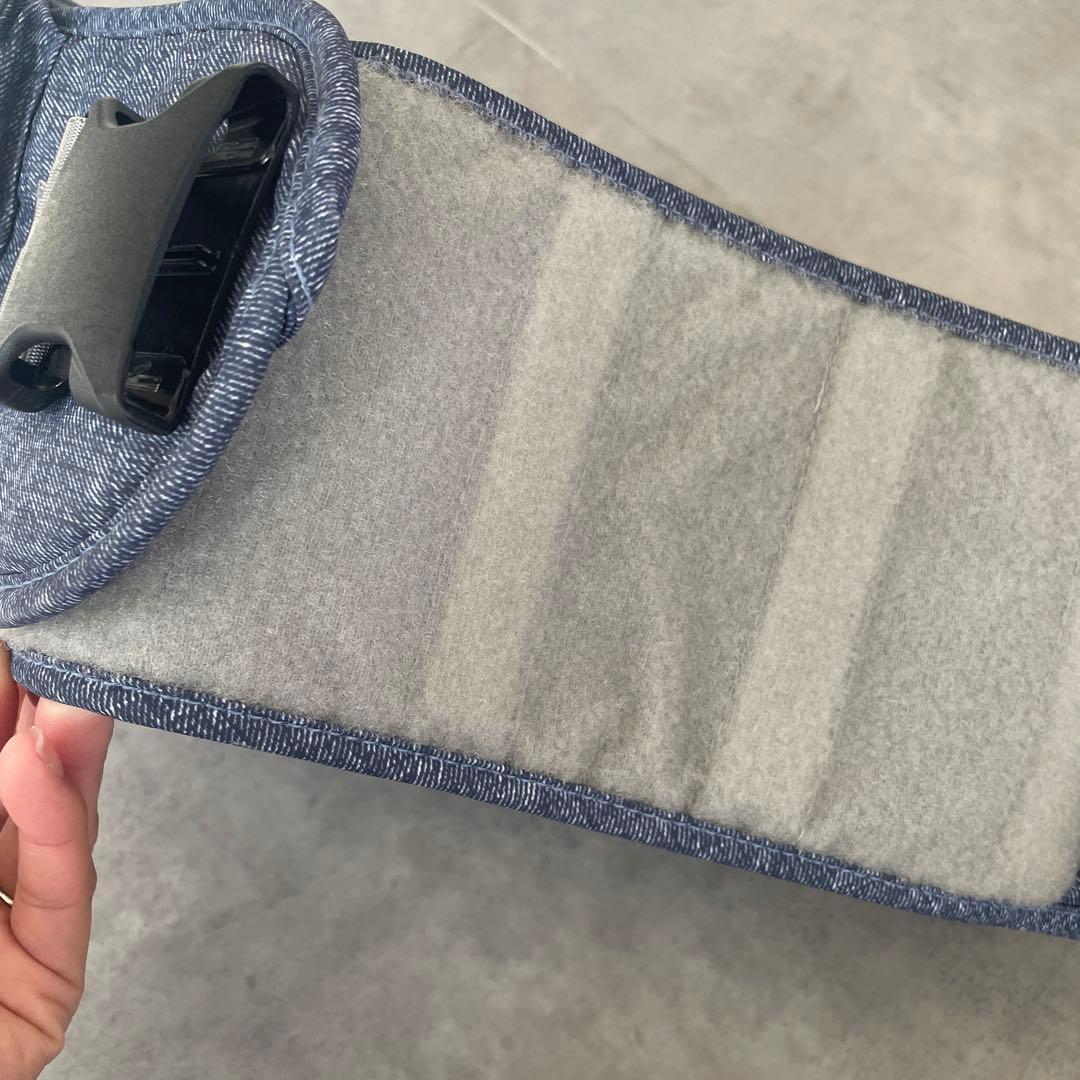 ポグネー　ヒップシート付き抱っこ紐　ミキハウス