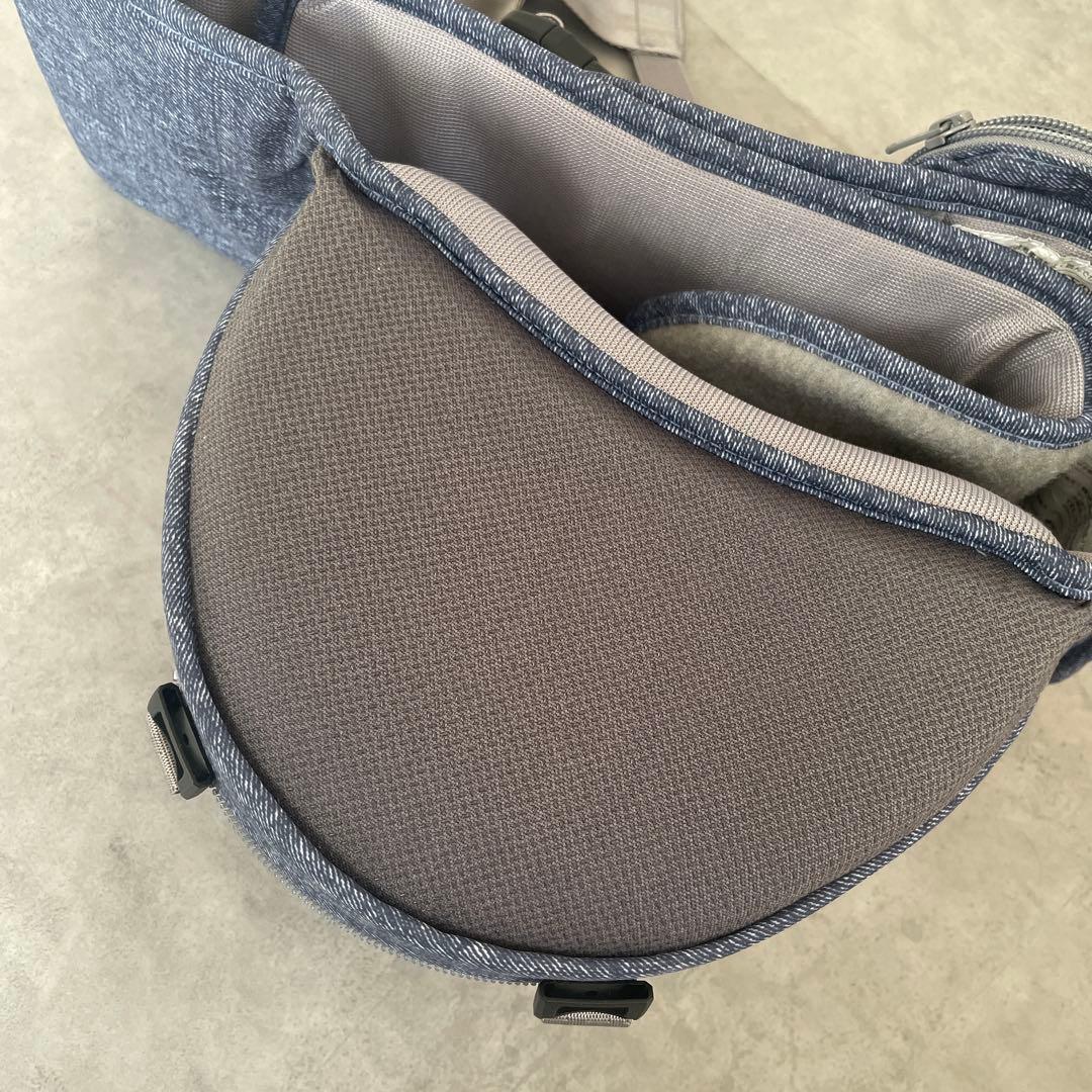 ポグネー　ヒップシート付き抱っこ紐　ミキハウス