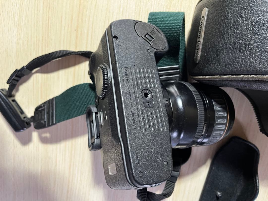 Canon EOS 100QD 一眼レフカメラ