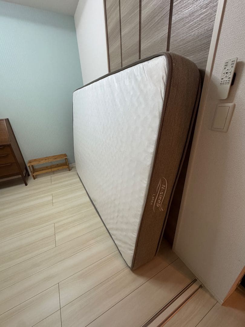 ダブル マットレス ホワイト ブラウン