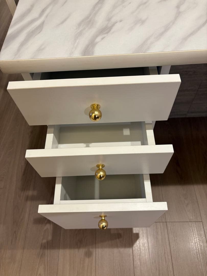 るる【Francfranc】エメラルド コスメドレッサー（ホワイト）