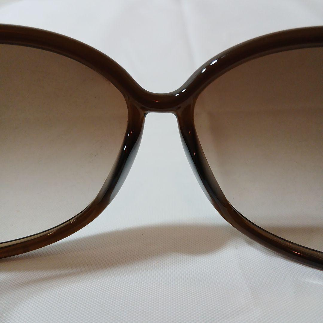 TOM FORD　トムフォード　サングラス　レディース　メガネ　アイウェア　眼鏡