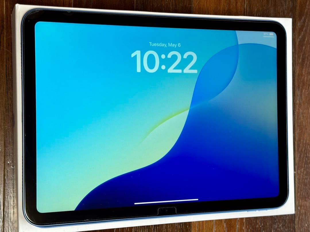 iPad 10th 64GB 付属品付き