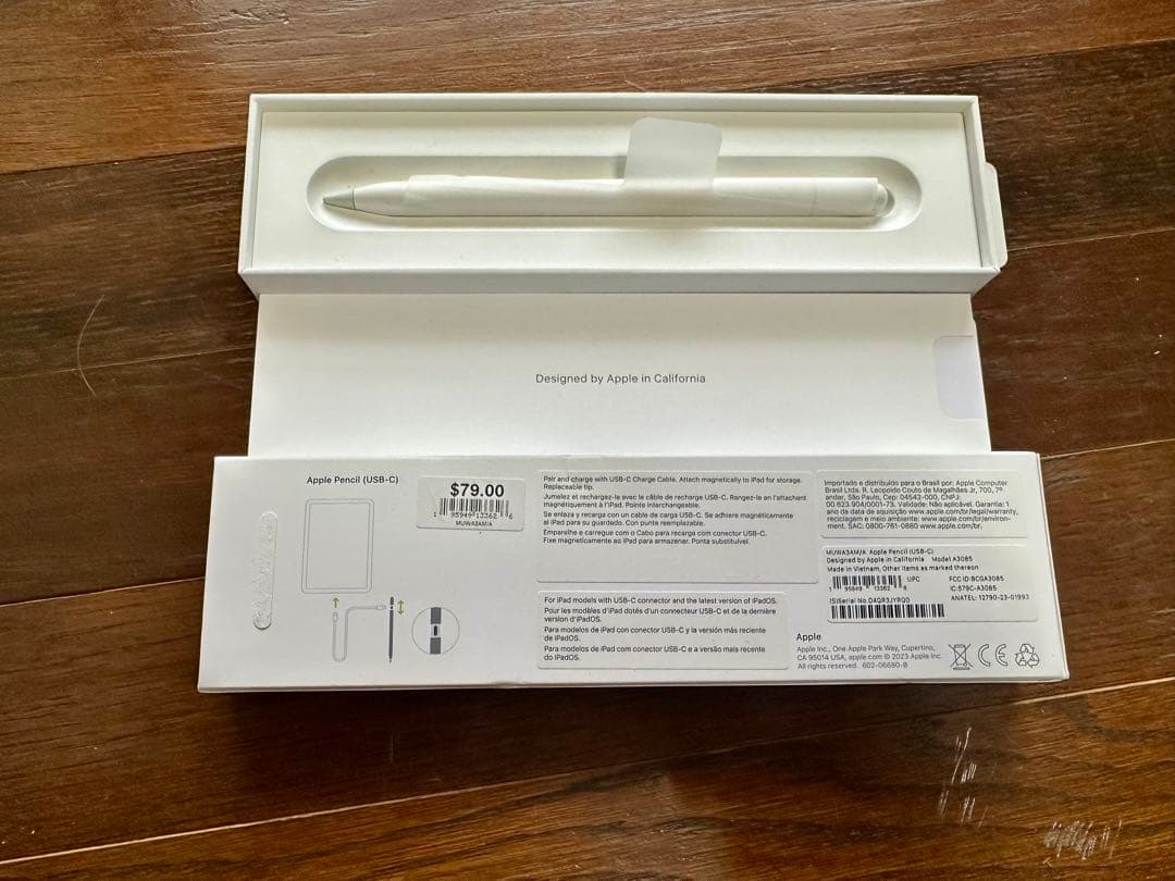 iPad 10th 64GB 付属品付き