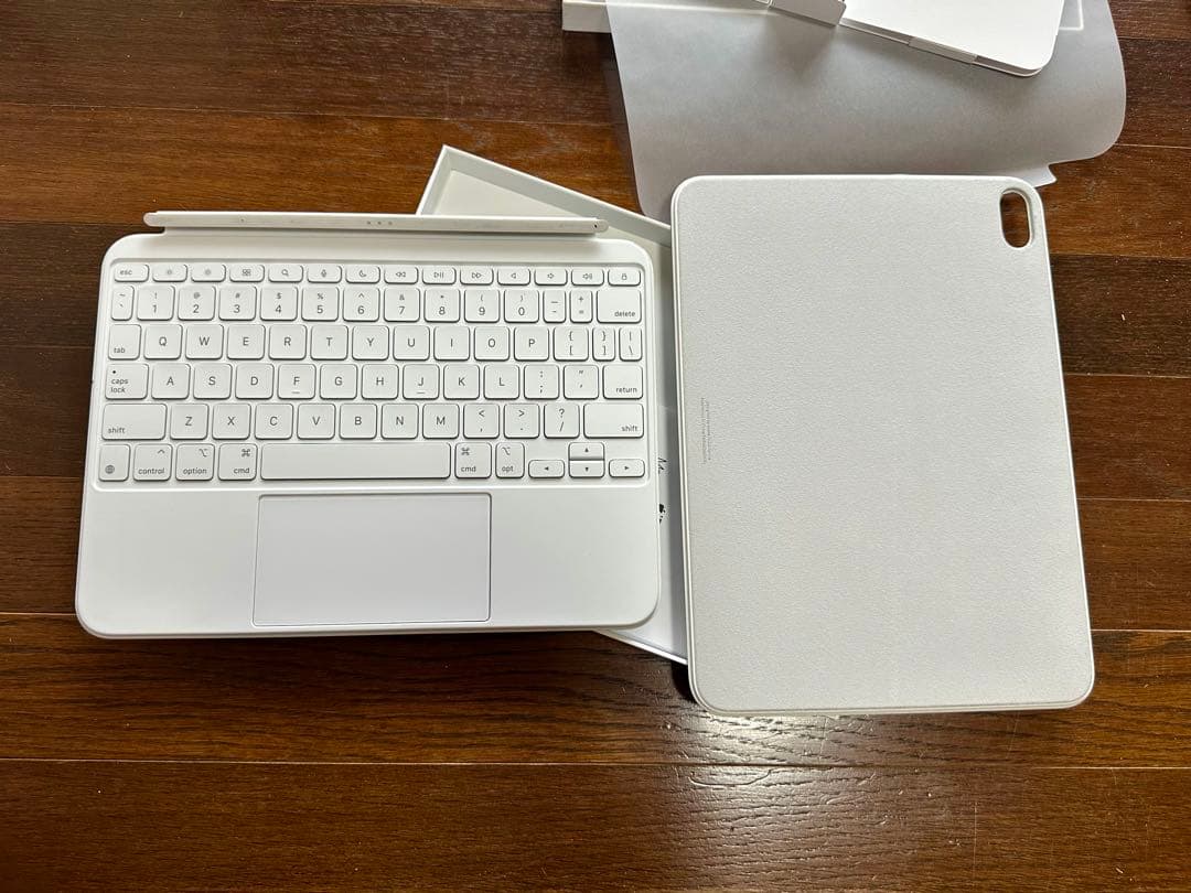 iPad 10th 64GB 付属品付き