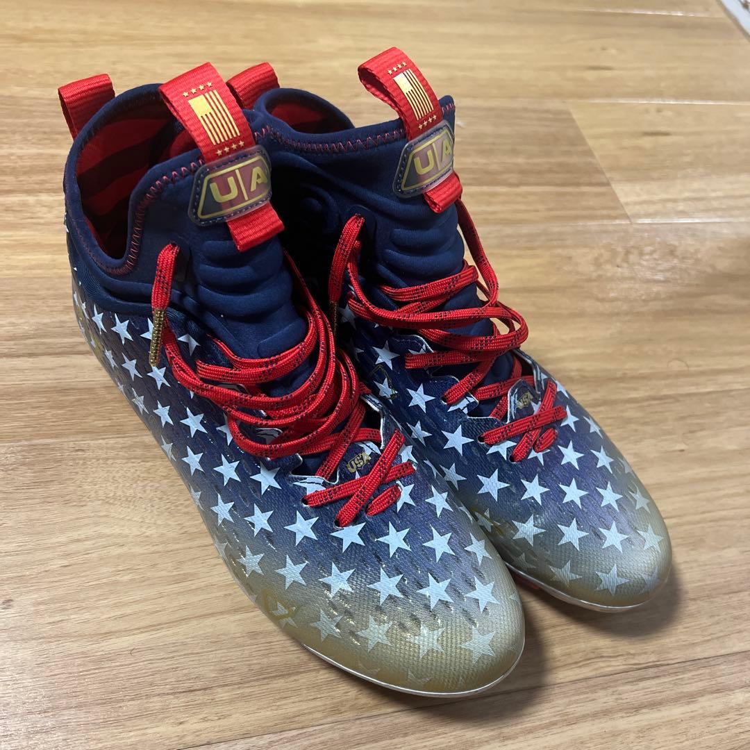 スパイク UA SPOTLIGHT LUX MC 2 LE