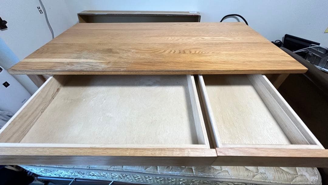 無印良品　木製デスク　オーク材