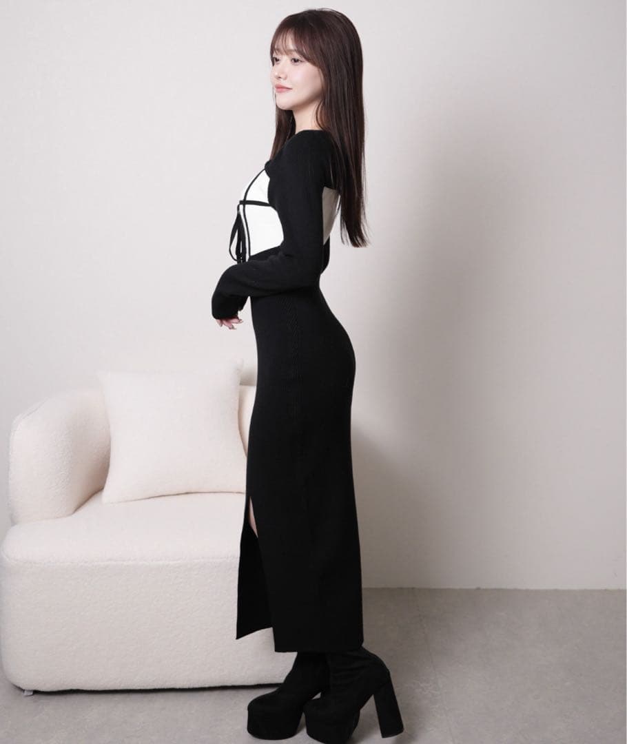 LIP SERVICE デコルテオープンバイカラーリボンニットワンピース