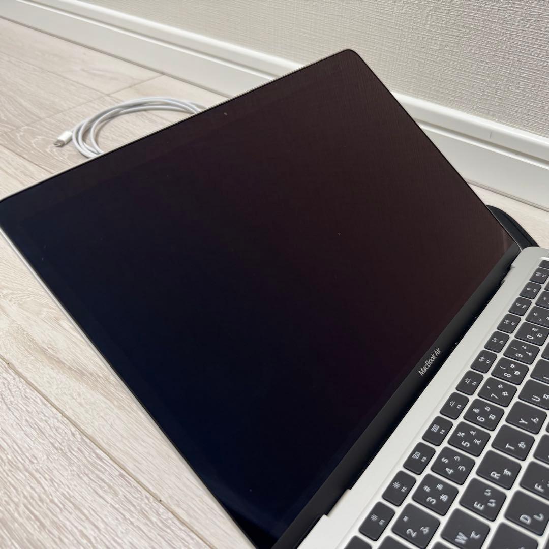 MacBook本体 Apple MacBook Air 2020 intel i5 512GB