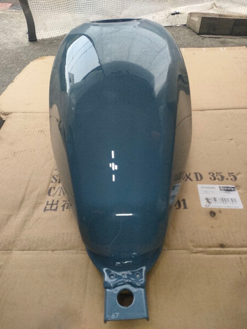 レブル　250　ガソリンタンク　フューエルタンク　超美品　ほぼ新品