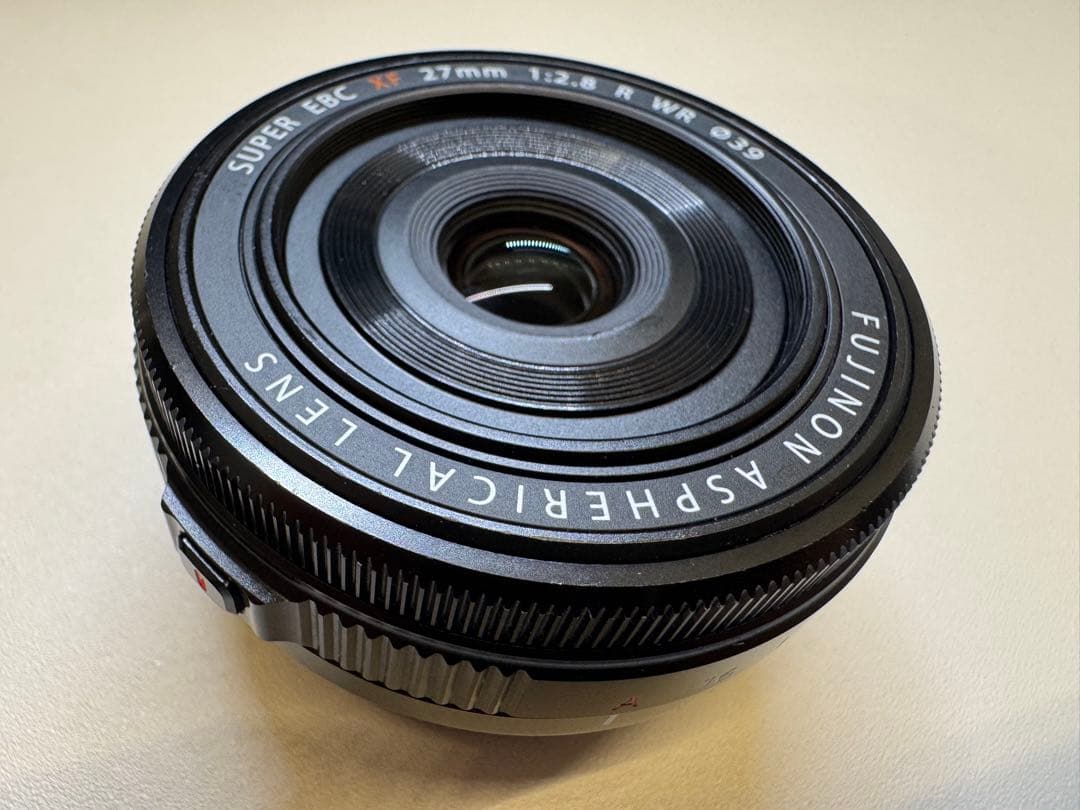 XF27mmF2.8 R WR (富士フイルム)