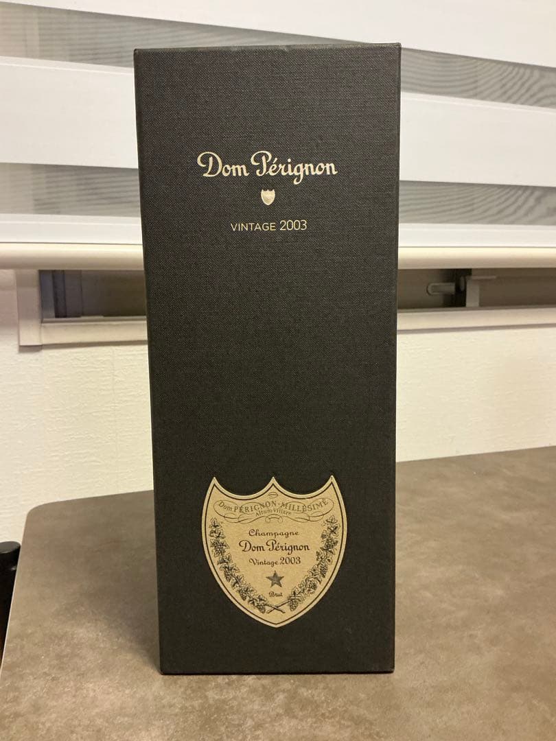 Dom Perignon ドンペリニヨン 2003 ビンテージ 化粧箱 冊子付き