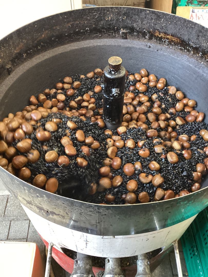 【ウッピー】　　ビックサイズ‼️焼きたて‼️天津甘栗5キロ入り