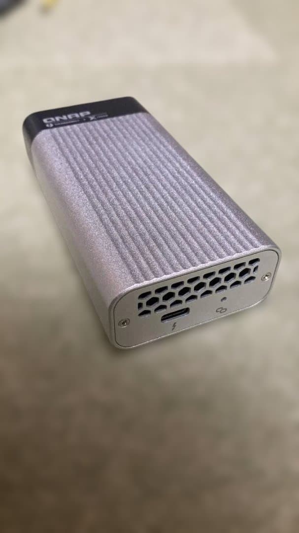QNAP QNA-T310G1T Thunderbolt3 10GbEアダプタ2