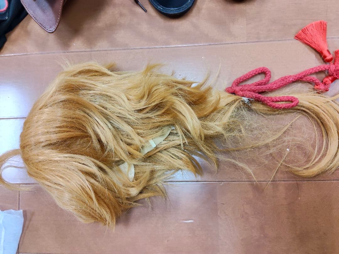 costomo製　原神　トーマ　衣装　ウィッグ、靴付き