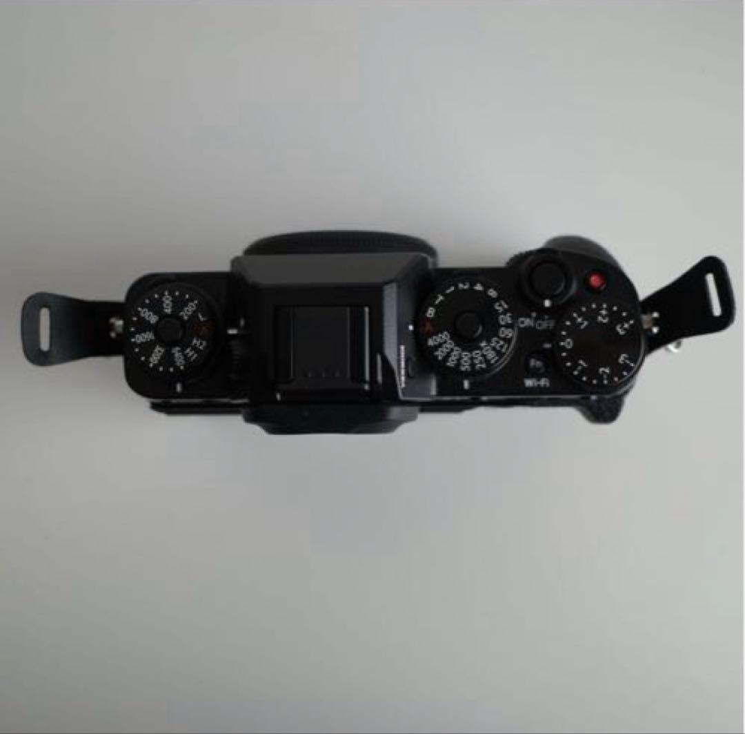 【美品】フジフィルム FUJIFILM X-T1 ボディ ブラック 付属品多数