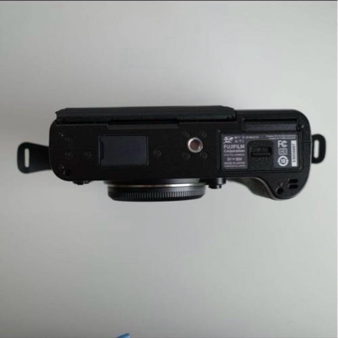 【美品】フジフィルム FUJIFILM X-T1 ボディ ブラック 付属品多数