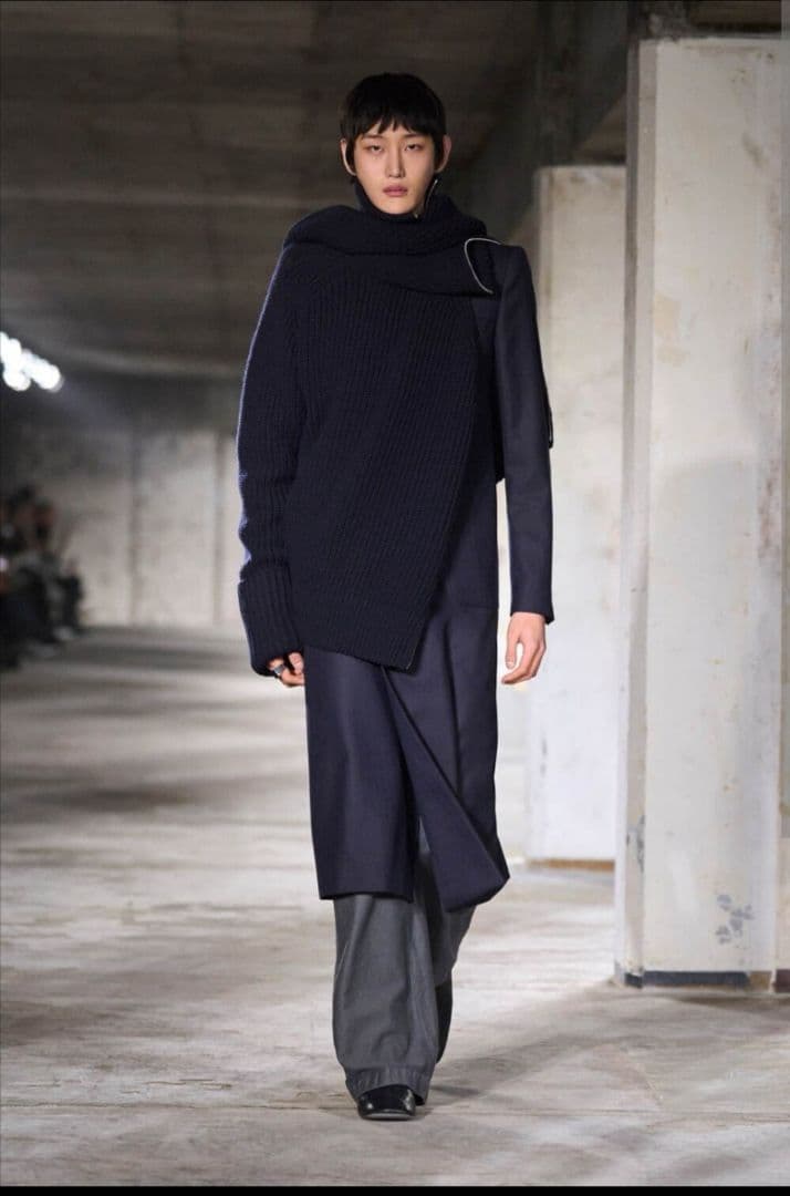 DRIES VAN NOTEN 24AW グレー ストレートレッグジーンズ