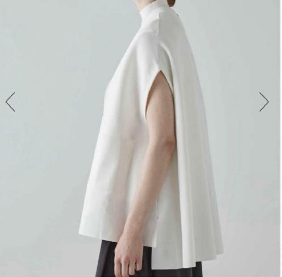 ADORE ホワイト ノースリーブ カーディガン