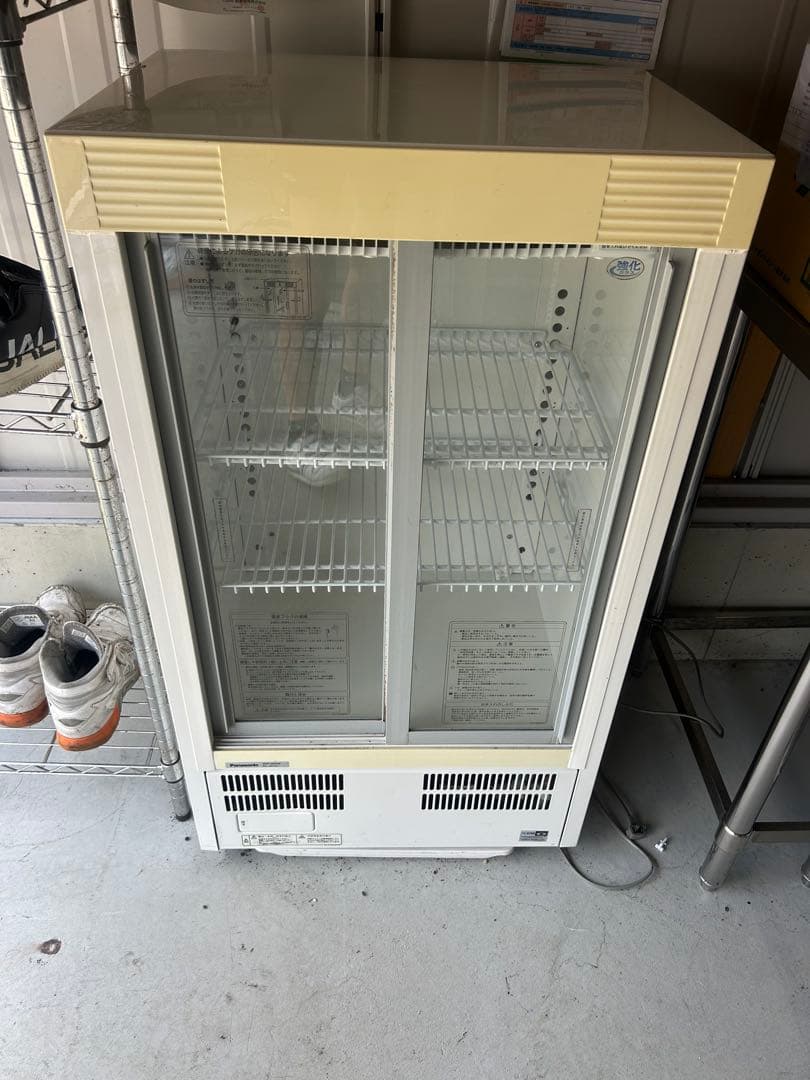 サンデン【冷蔵ショーケース】SMR-M66NB