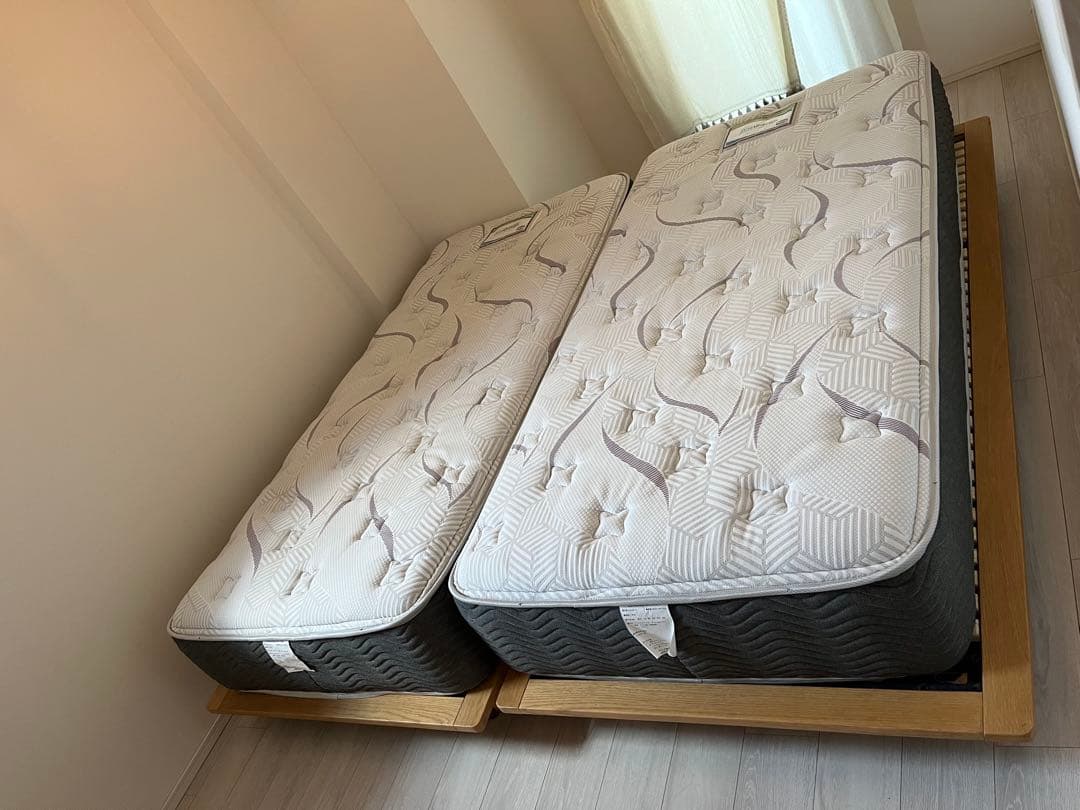 SIMMONS executive Beautyrest マットレス①