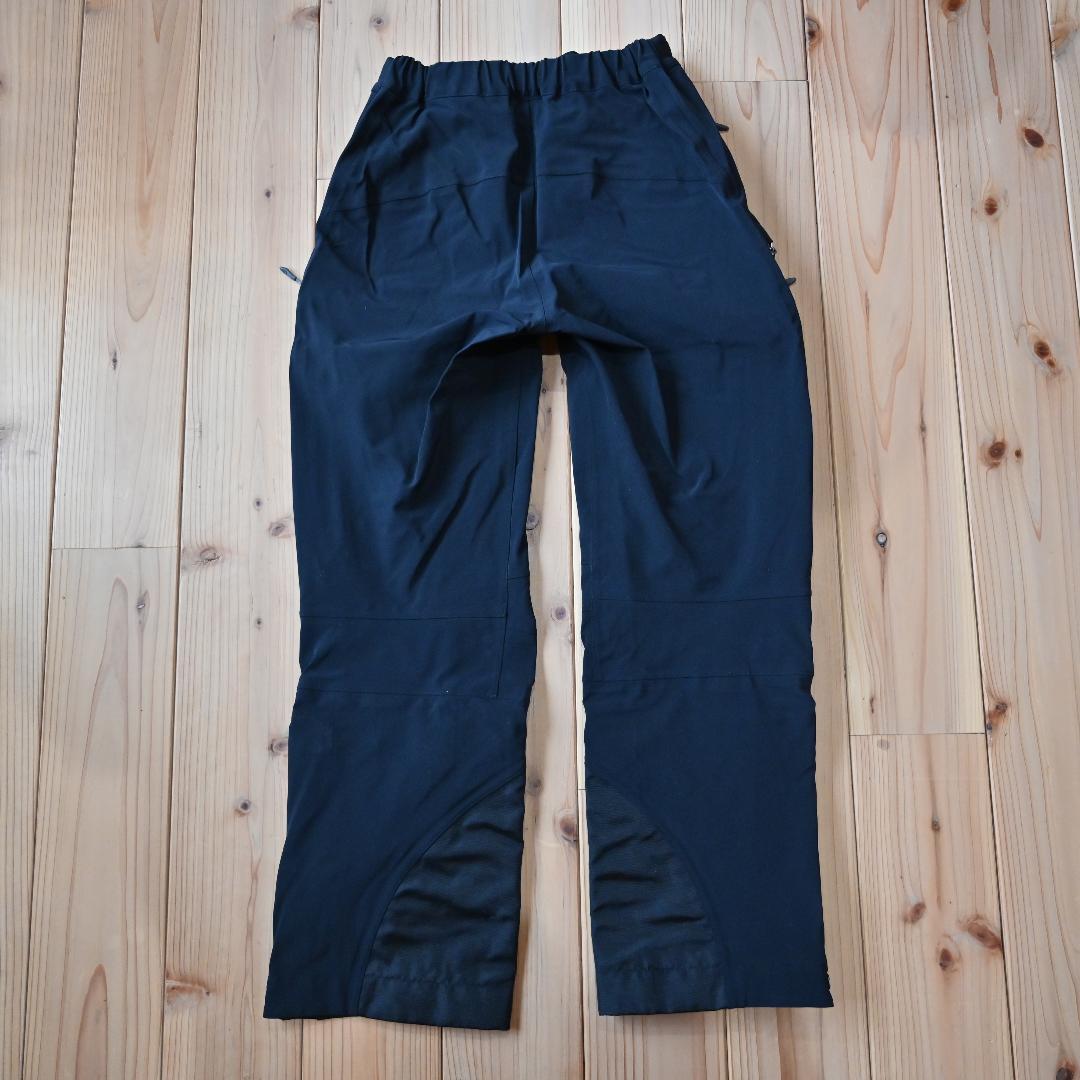 【美品】finetrack エバーブレス スノーライン レディース M ブラック