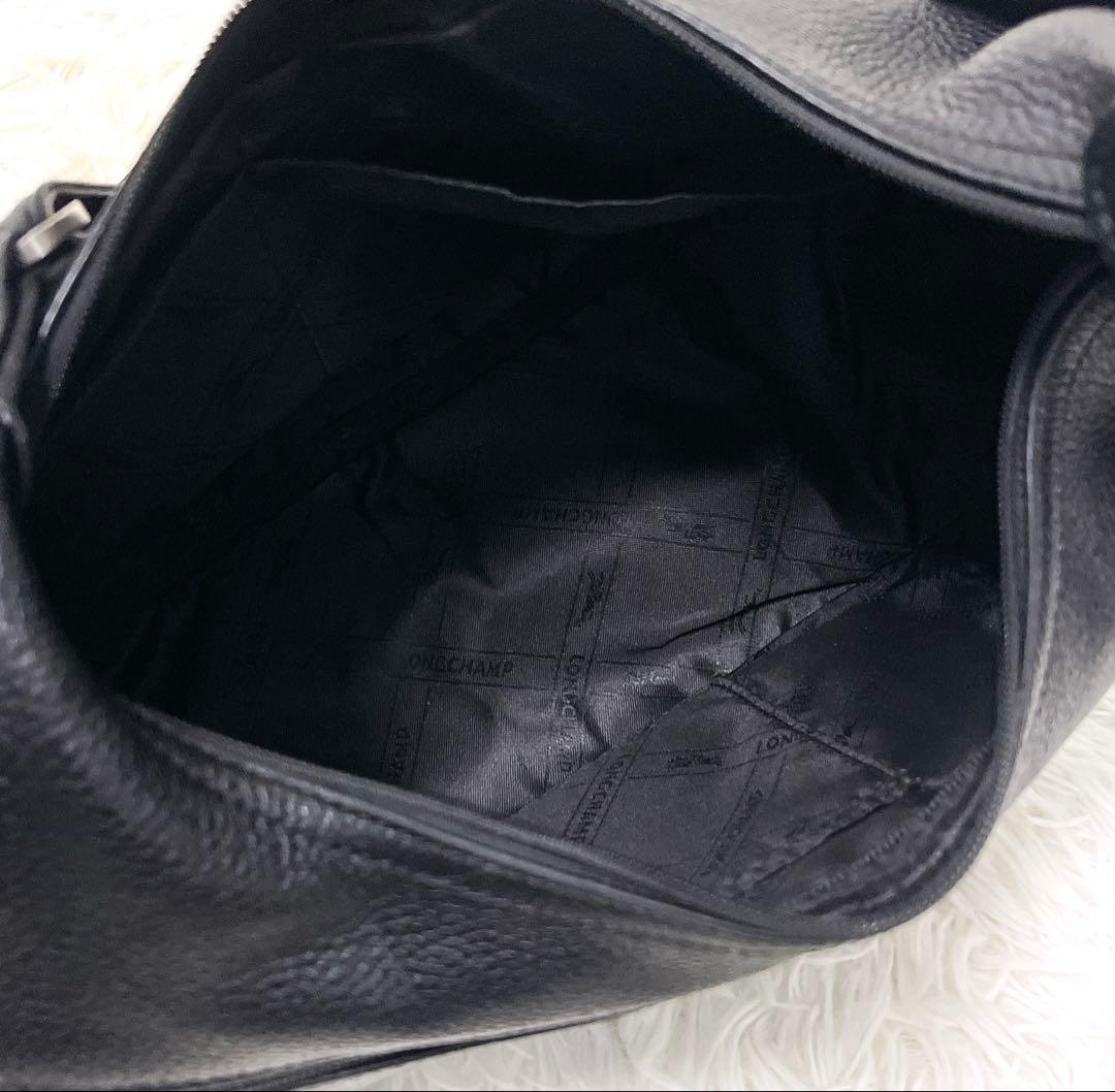 極美品 Longchamp ロンシャン ワンショルダー オールレザー 三日月