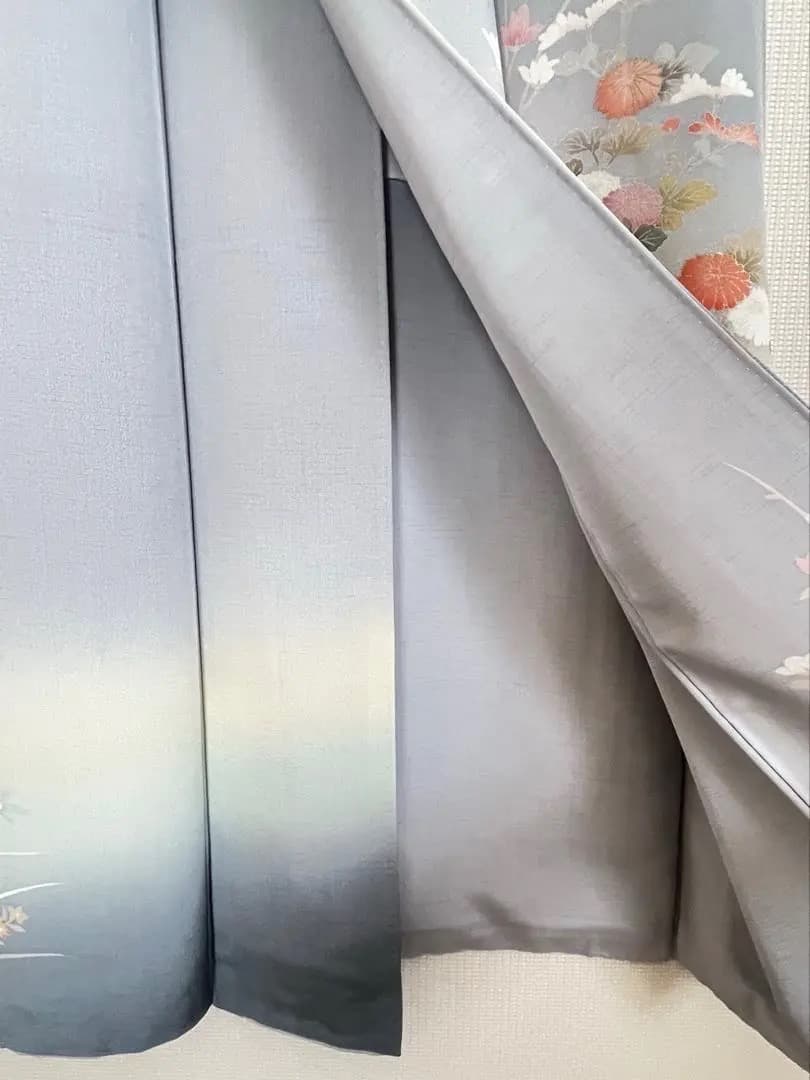 上品聡明なお色柄 上質正絹訪問着 美しい四季の花々 淡い色調グラデーション