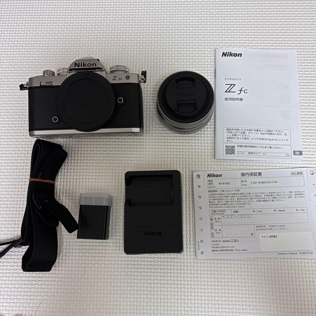 Nikon Z fcシルバー レンズセット、撮影枚数9枚！試し撮りのみの極上品！