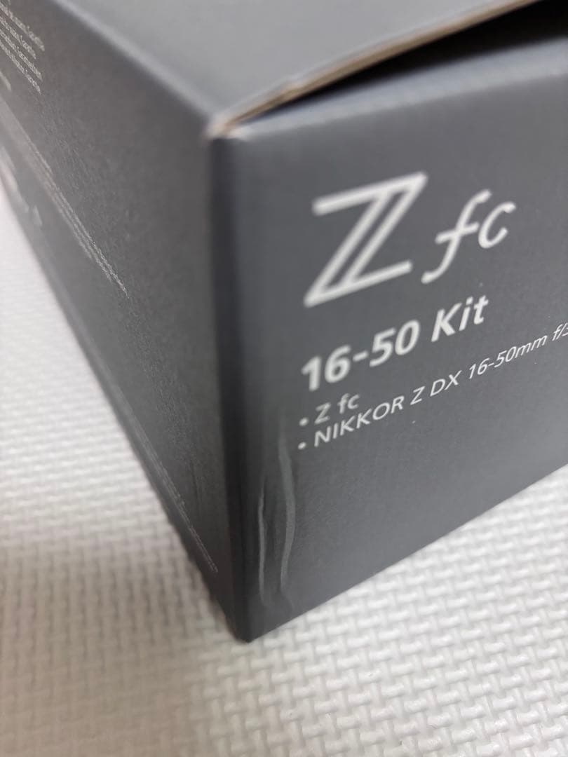 Nikon Z fcシルバー レンズセット、撮影枚数9枚！試し撮りのみの極上品！