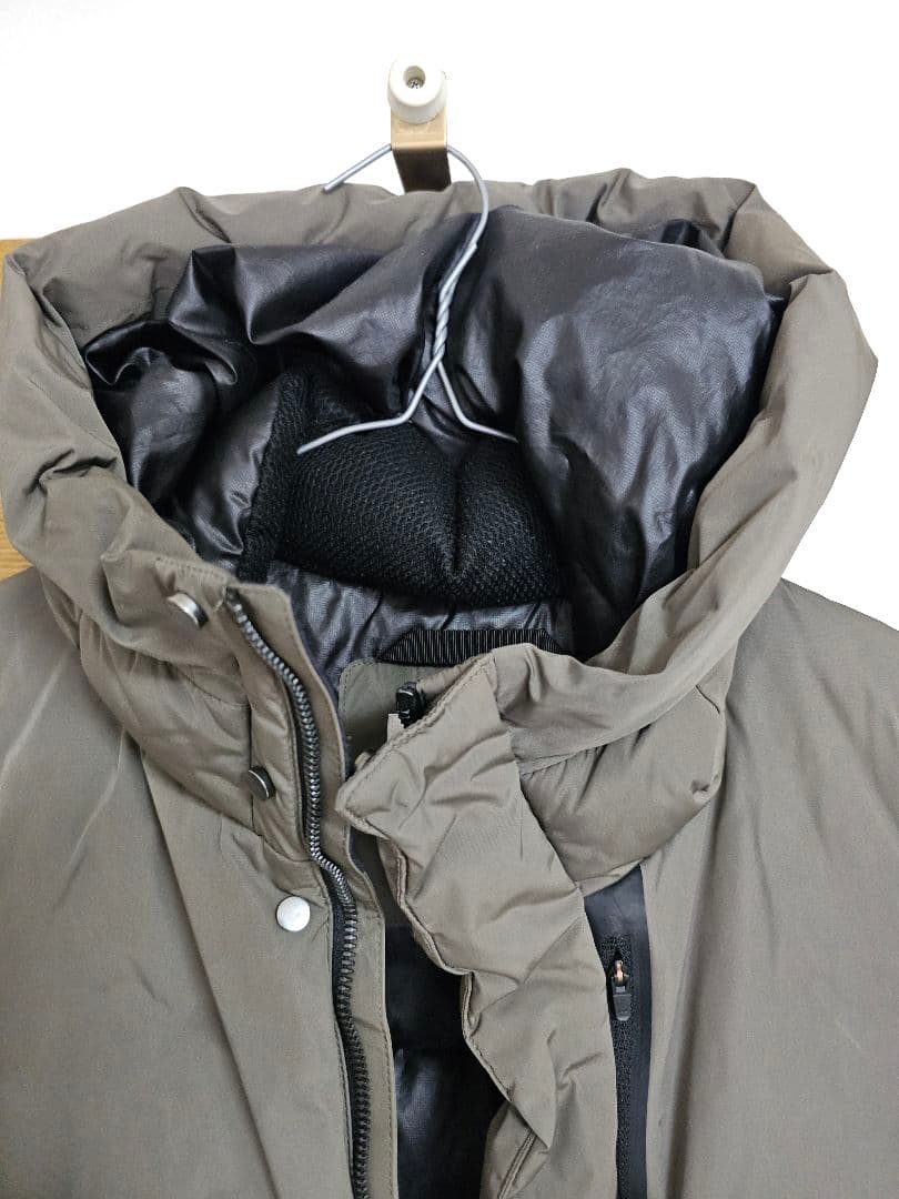 ビューティーアンドユース　小松マテーレ　fp700 ダウンジャケット　Sサイズ