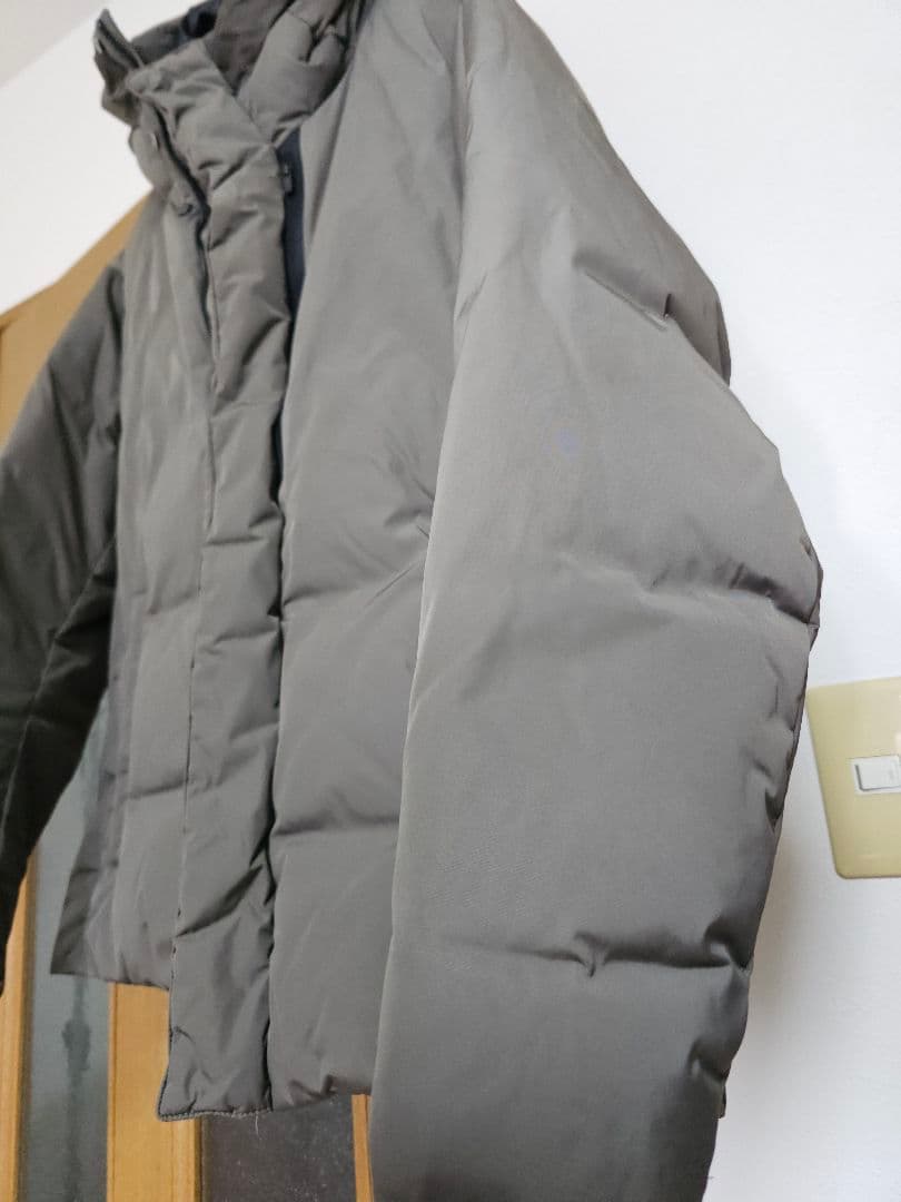 ビューティーアンドユース　小松マテーレ　fp700 ダウンジャケット　Sサイズ