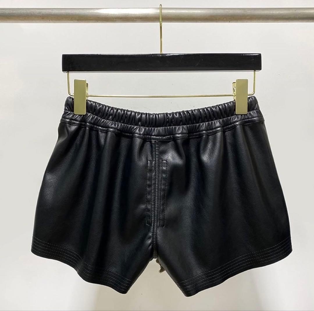 Rick Owens 合成皮革 ハーフパンツ 黒とベージュ